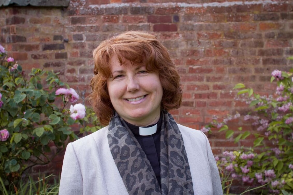 Picture of bishop Anne Hollinghurst